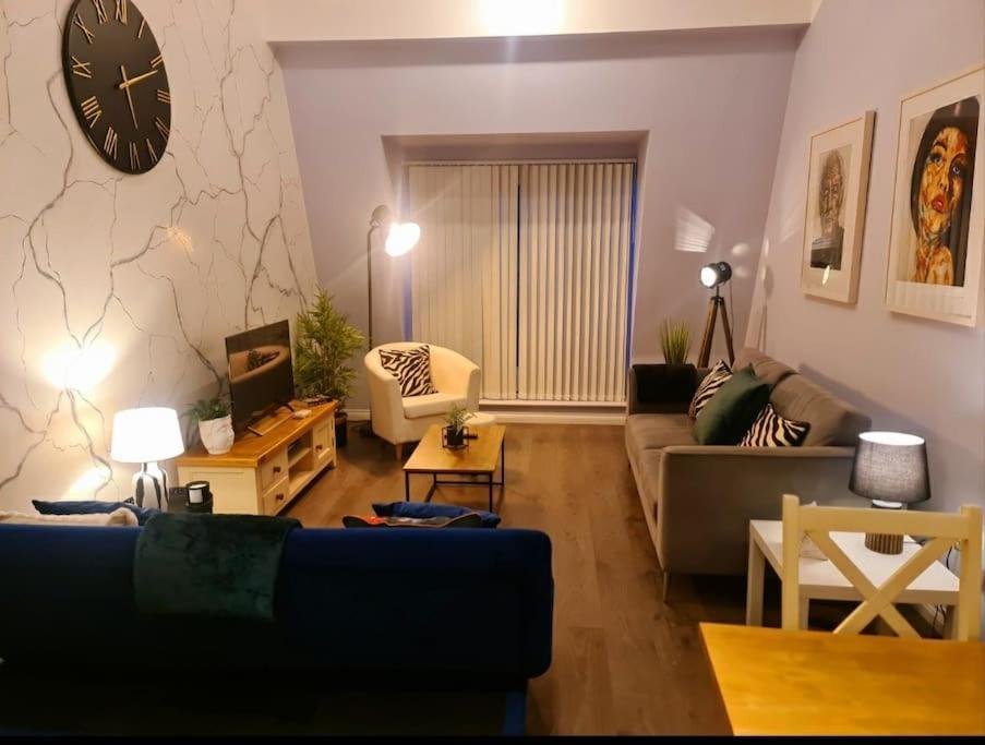 City Centre Top Floor Apartment In Belfast City Centre Dış mekan fotoğraf