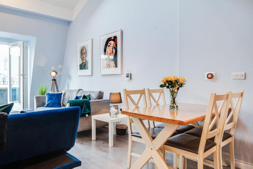 City Centre Top Floor Apartment In Belfast City Centre Dış mekan fotoğraf